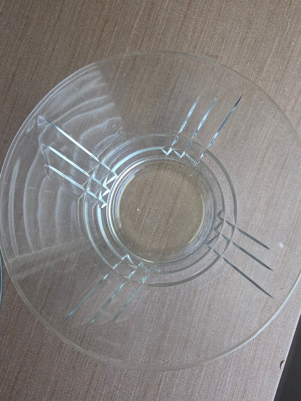 Arizona-Parallels by Luminarc USA  10" Serving Bowl